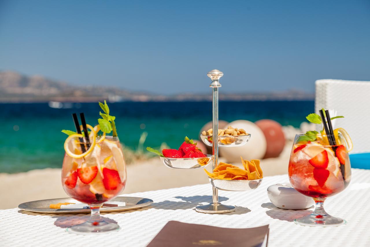 Hotel Sporting Porto Rotondo Bagian luar foto