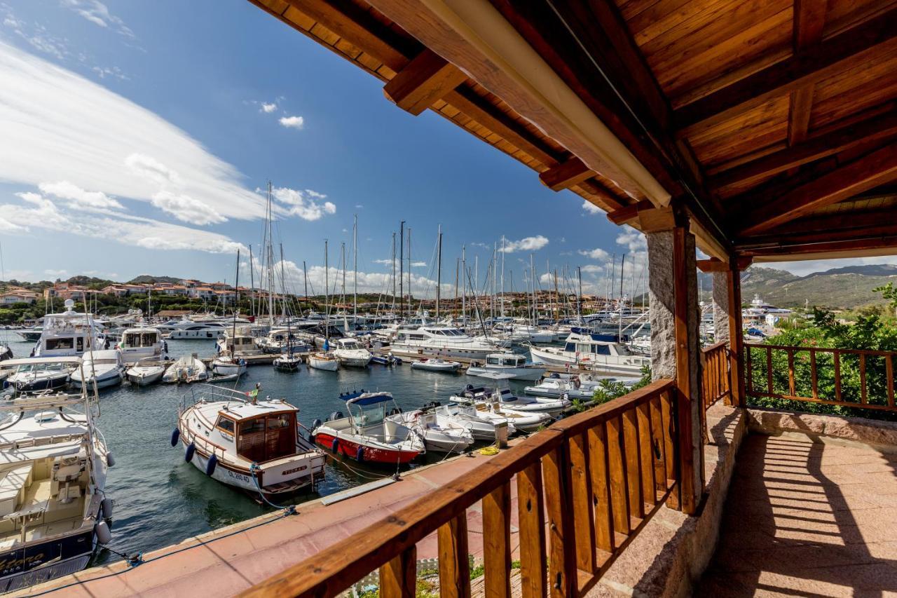 Hotel Sporting Porto Rotondo Bagian luar foto