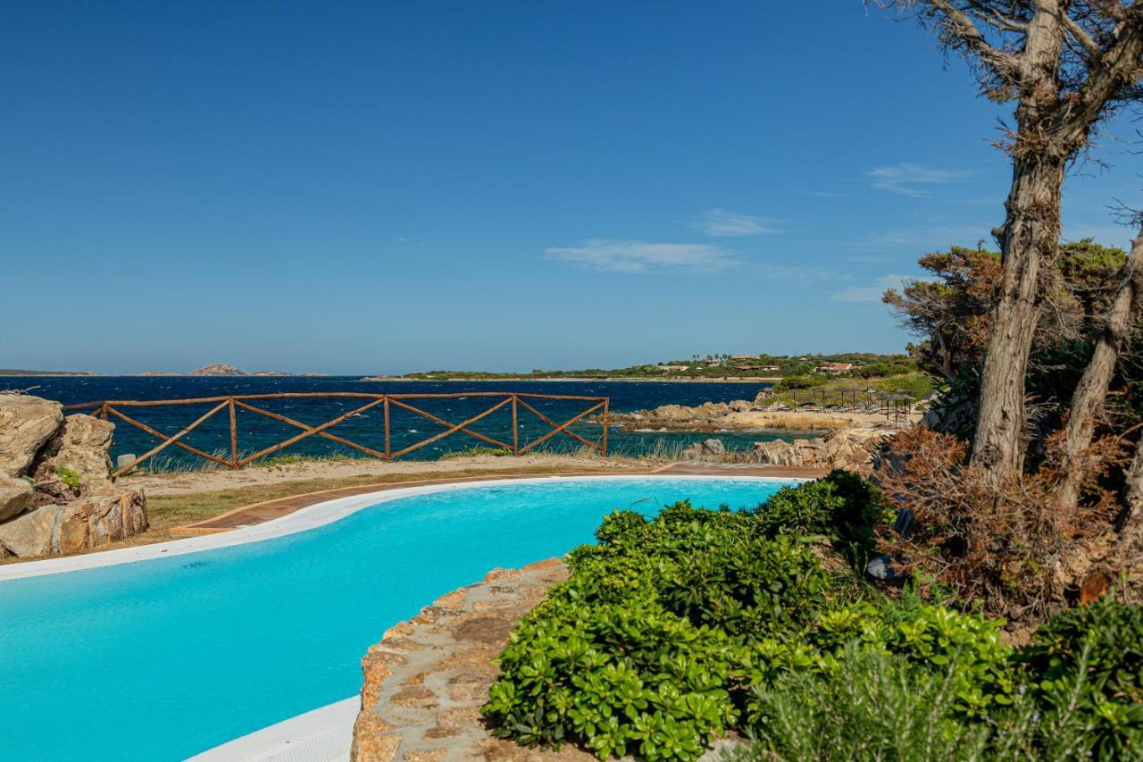 Hotel Sporting Porto Rotondo Bagian luar foto