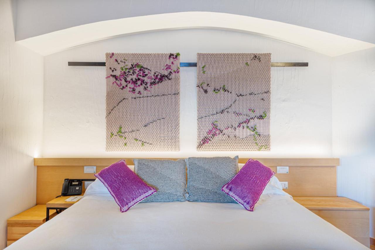 Hotel Sporting Porto Rotondo Bagian luar foto