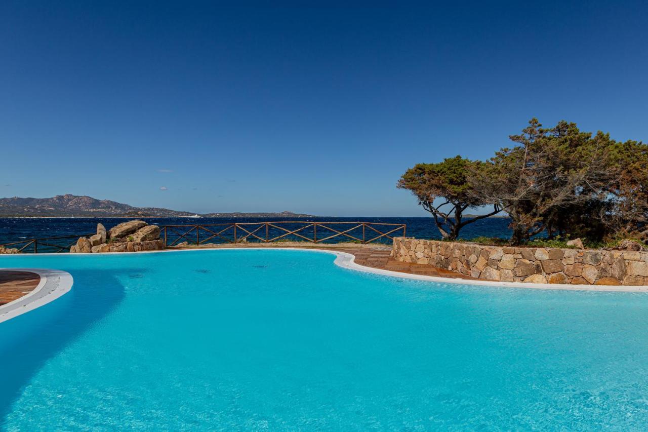 Hotel Sporting Porto Rotondo Bagian luar foto